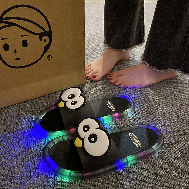 🩴New arrival 65% OFF!⛱️👣Cute slippers with cartoon motifs that glow