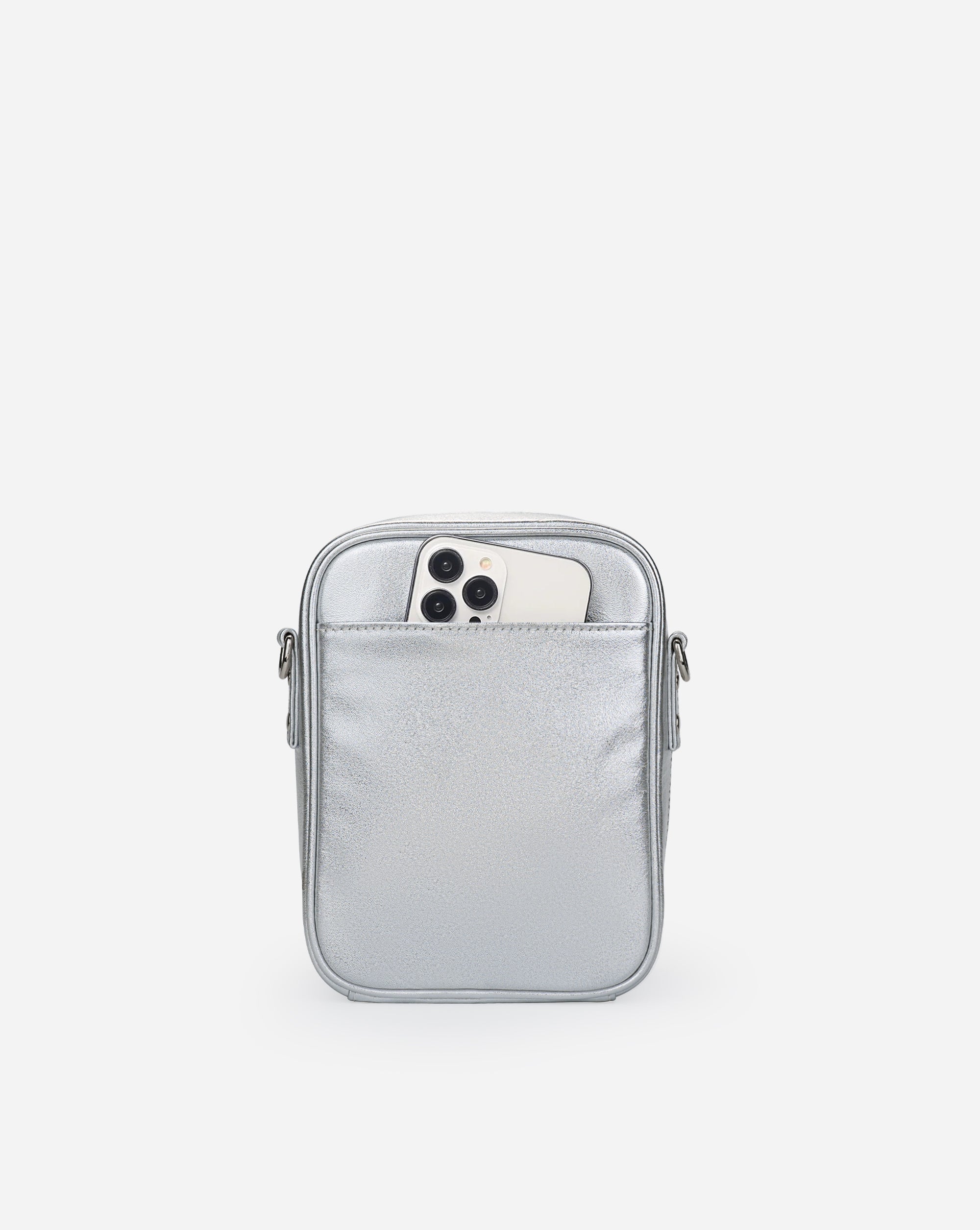 Women Can’t Get Enough of This Crossbody Bag