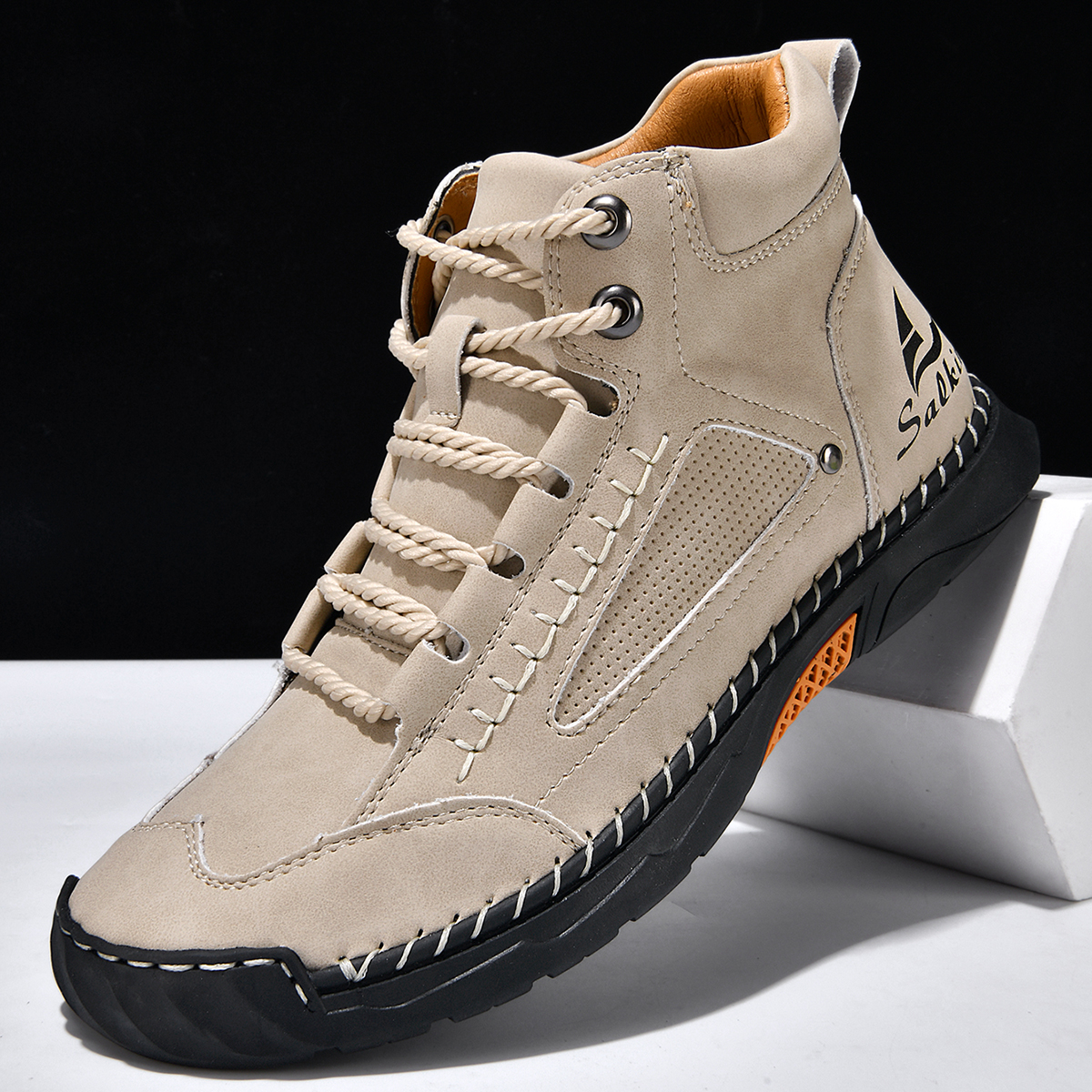 Men Can’t Get Enough of These Cozy Walking Shoes