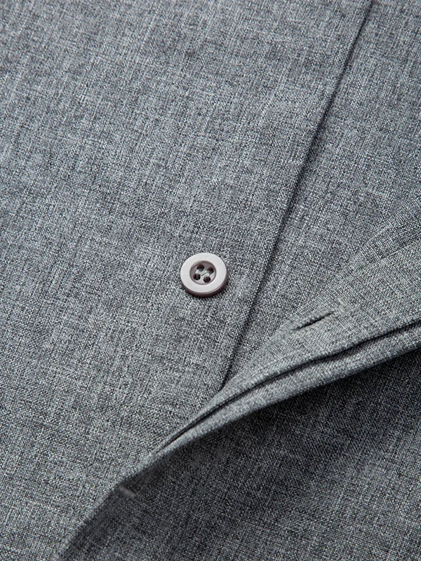 Men Can’t Get Enough of This Cozy Linen Shirt