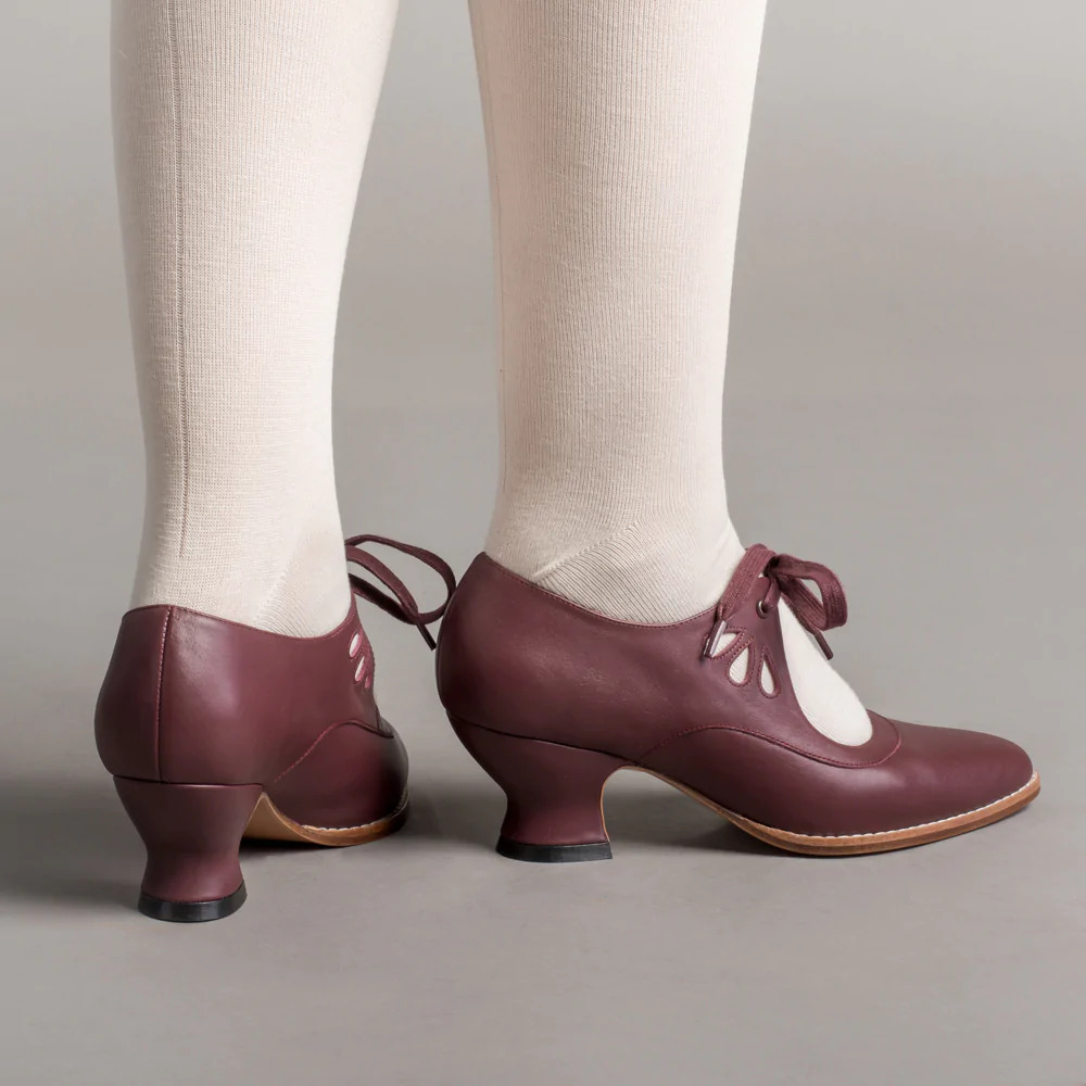 Women's Vintage Lace-Up Leather Heels