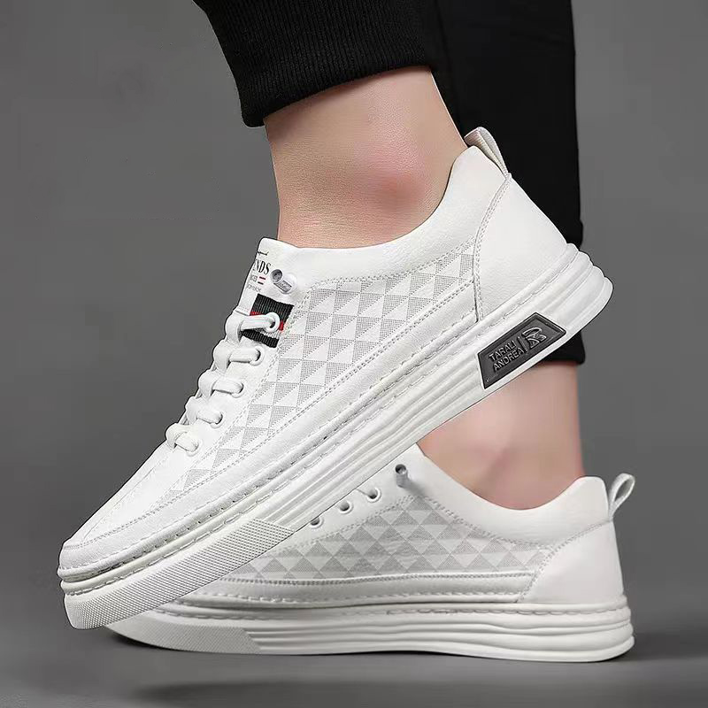 Latest releases of men's casual shoes