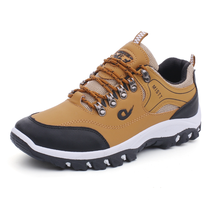 Men's outdoor sports shoes