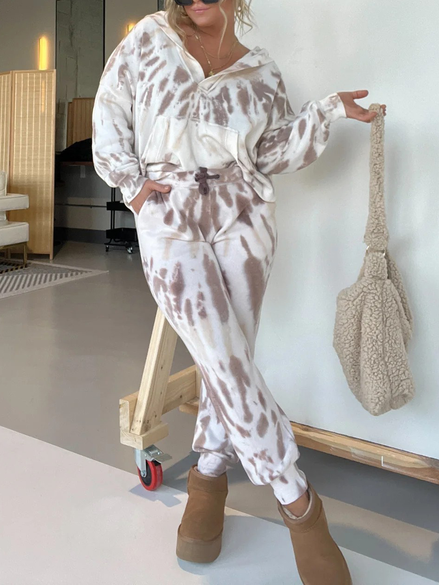 2024 New Tie Dye Hoodie And Sweatpants Set 