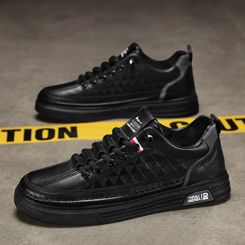 Latest releases of men's casual shoes