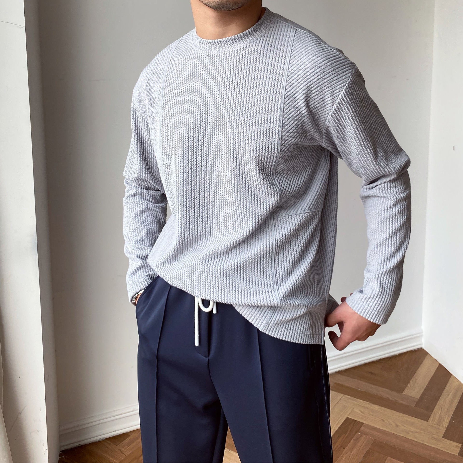 Men's pit strip round collar long sleeve simple casual bottom shirt T-shirt