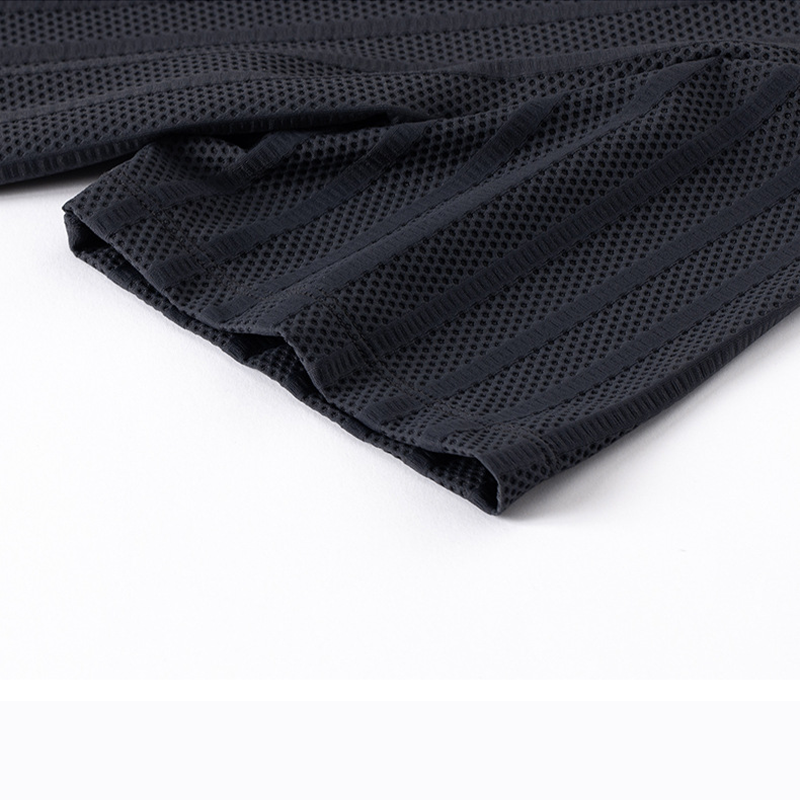 Men's summer ice silk round neck short sleeve T-shirt