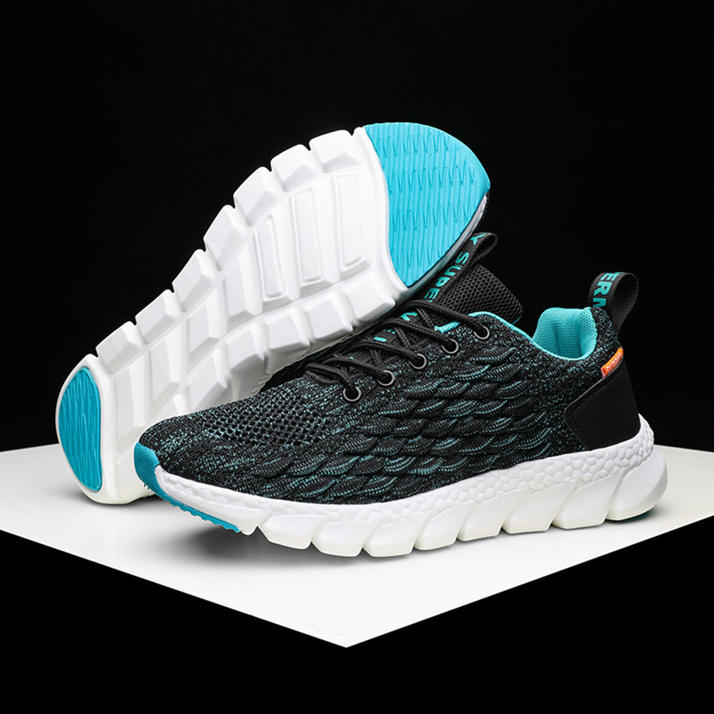 Neue modische Fly-Strick-Sneaker für Herren