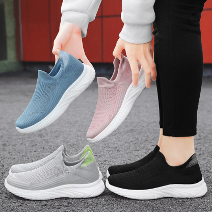 Neue Fly-Strick-Sneaker mit weicher Sohle