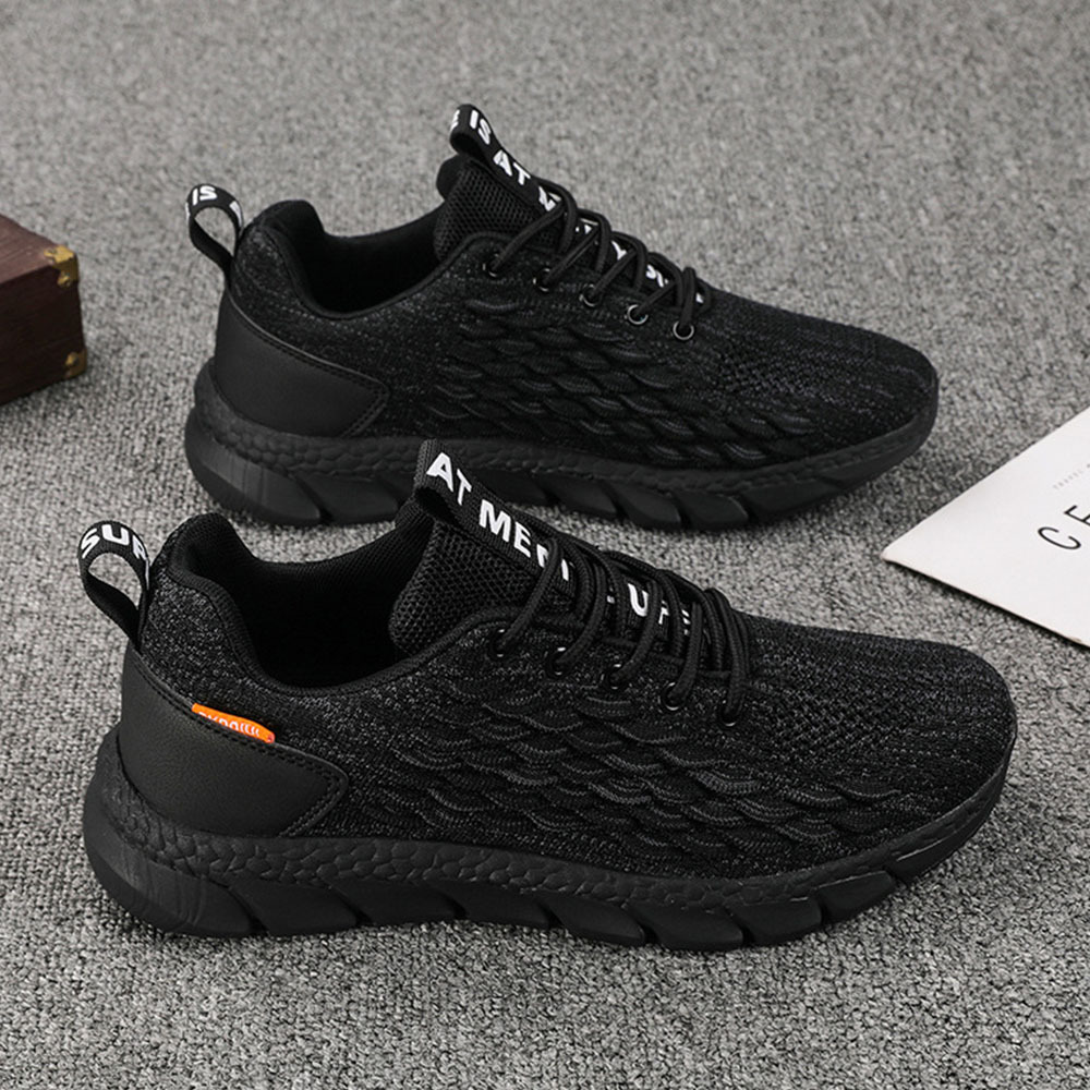 Neue modische Fly-Strick-Sneaker für Herren