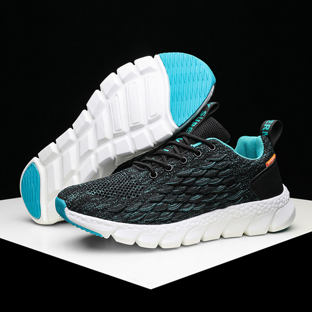 Neue modische Fly-Strick-Sneaker für Herren