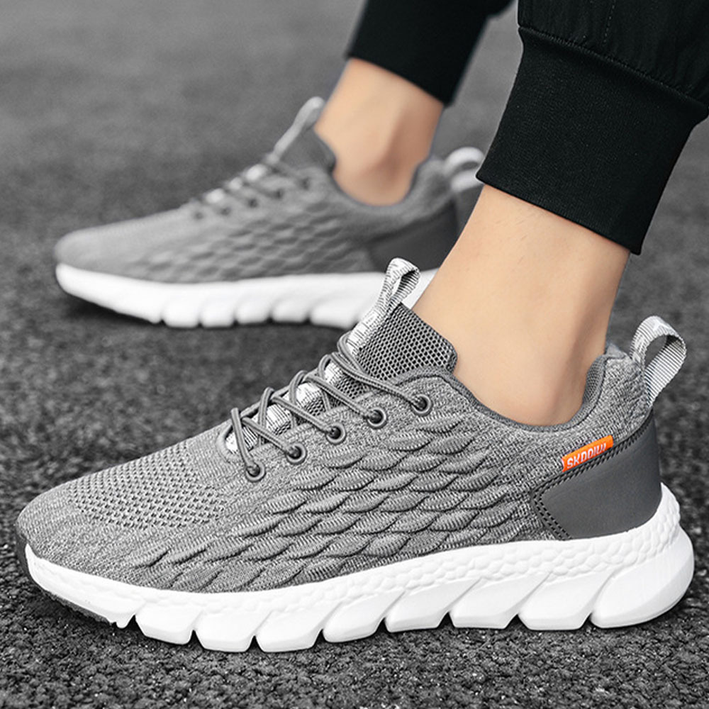 Neue modische Fly-Strick-Sneaker für Herren