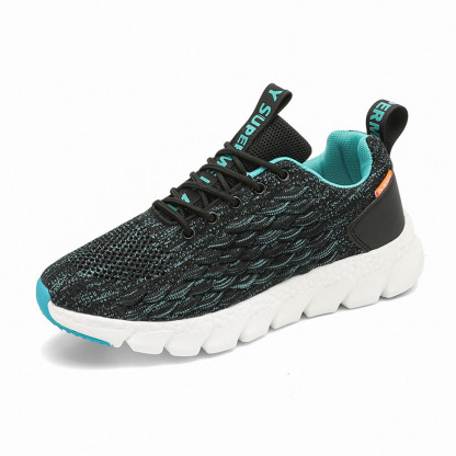 Neue modische Fly-Strick-Sneaker für Herren