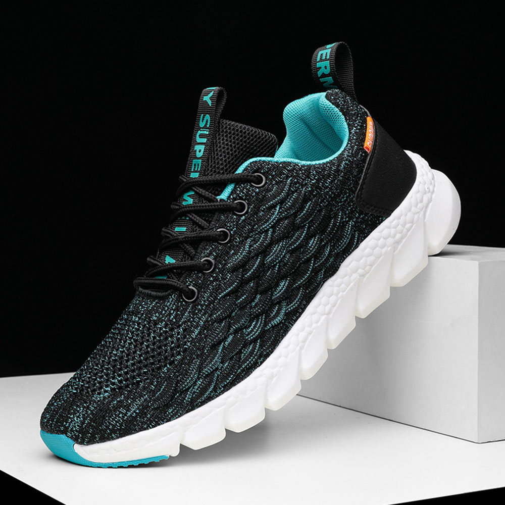 Neue modische Fly-Strick-Sneaker für Herren