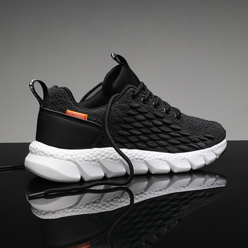Neue modische Fly-Strick-Sneaker für Herren