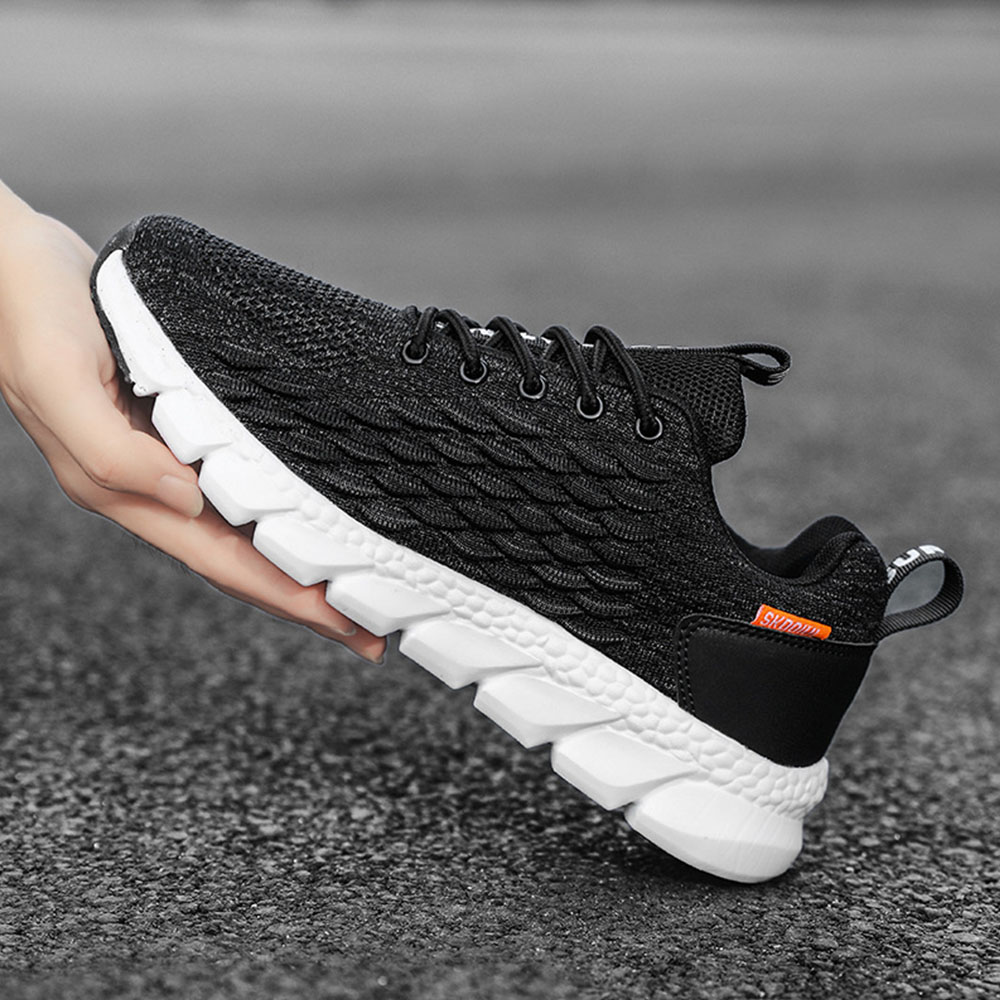 Neue modische Fly-Strick-Sneaker für Herren