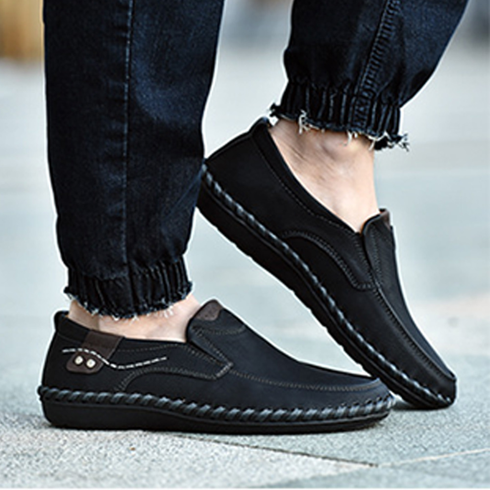 Neue handgefertigte Herren-Freizeitschuhe mit weicher Sohle