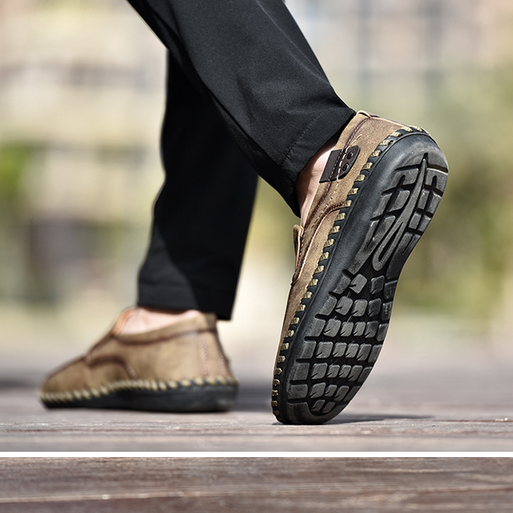 Neue handgefertigte Herren-Freizeitschuhe mit weicher Sohle