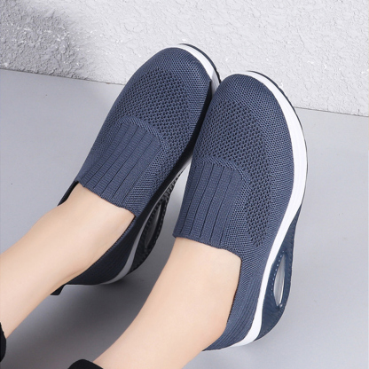 Atmungsaktive Luftpolster-Sneaker für Damen aus Fliegenstrick