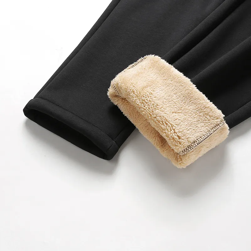  Winter-Freizeitsporthose aus Fleece für Herren in Übergröße