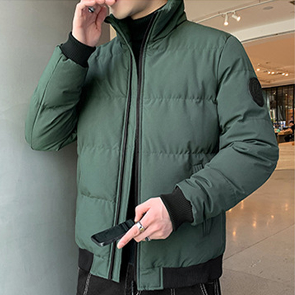  Neue Winterjacke für Herren mit Stehkragen sowie samtwarmer und modischer Baumwollmantel