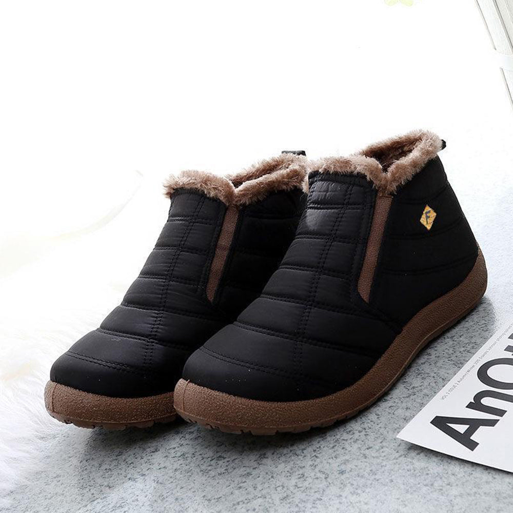 Neue warme Schneeschuhe aus Wintersamt und Baumwolle
