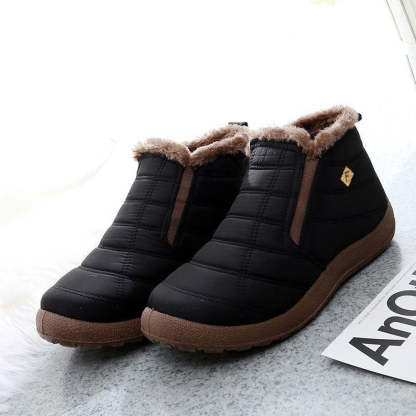 Neue warme Schneeschuhe aus Wintersamt und Baumwolle