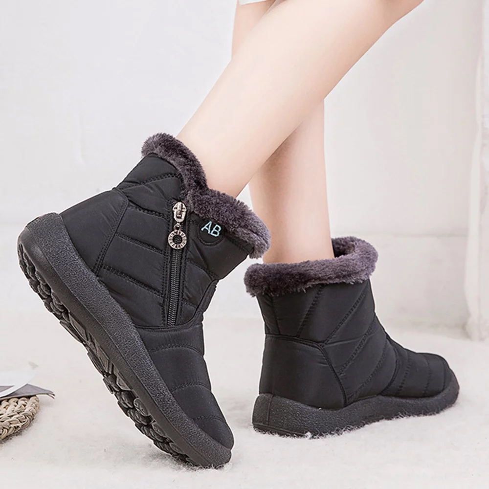 Warme Schneestiefel für Damen mit seitlichem Reißverschluss