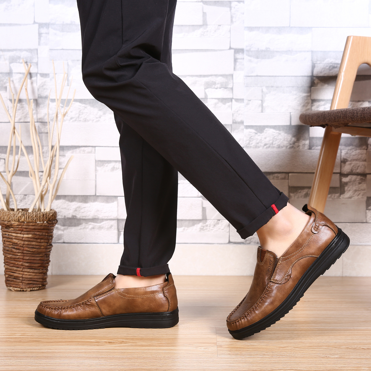 Last Day 50% OFF🔥Men's Premium Leather Lightweight Comfy Casual Slip-on Loafers