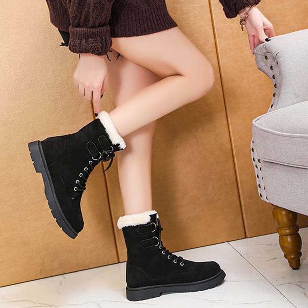Neue warme und hoch geschnittene Fleece-Schneestiefel zum Schnüren