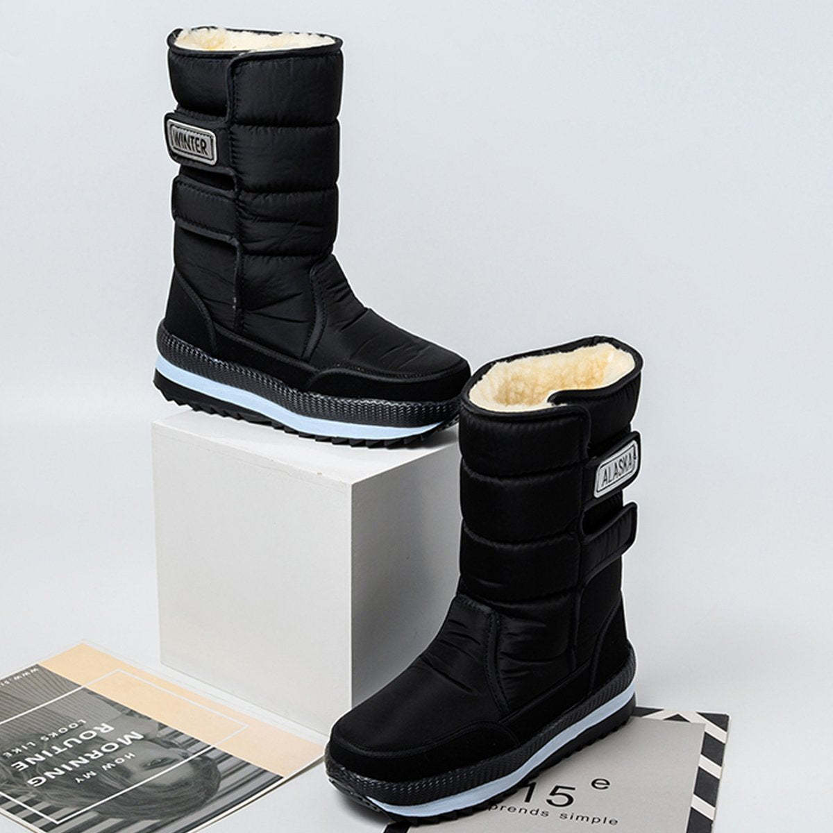 High-Top plus samtige warme Schuhe