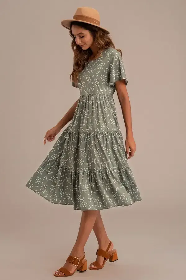 Entspanntes Kurzarm-Blumenkleid mit Rundhalsausschnitt