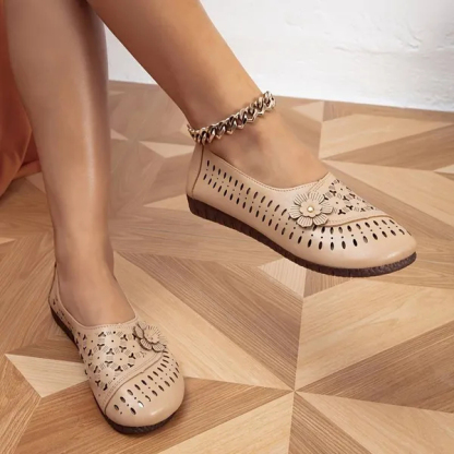 📢Last Day Promotion 60% OFF - Women's leather soft-soled non-slip shoes