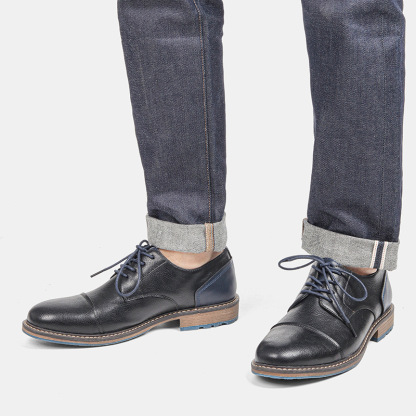 MEN'S ROUND-TOE LACE-UP LEATHER SHOES.
