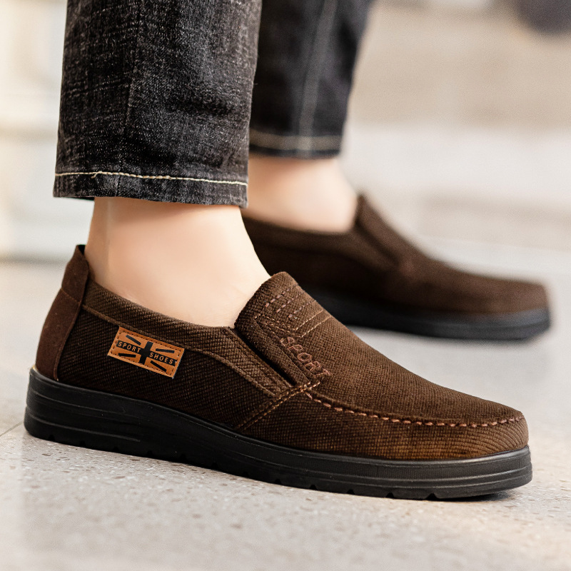 MEN'S SLIP-ON COMFORTABLE CASUAL SHOES