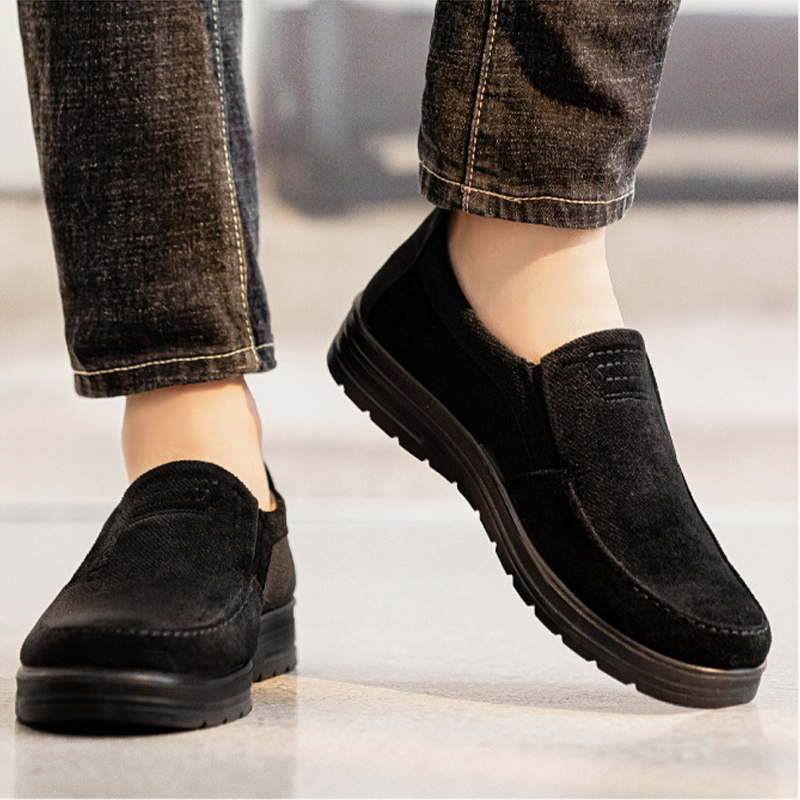 MEN'S SLIP-ON COMFORTABLE CASUAL SHOES