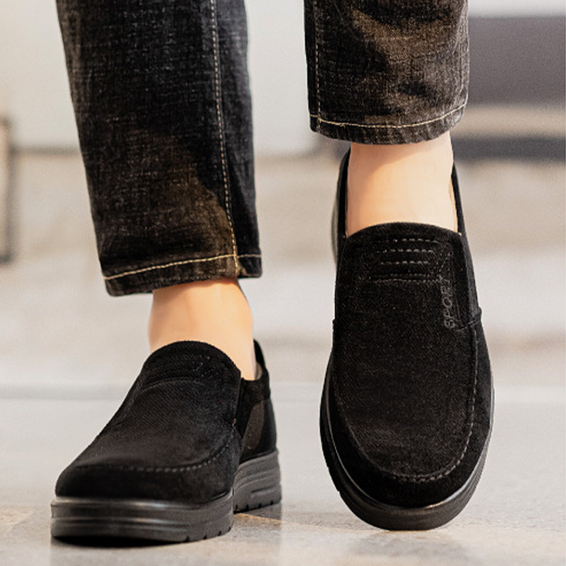 MEN'S SLIP-ON COMFORTABLE CASUAL SHOES