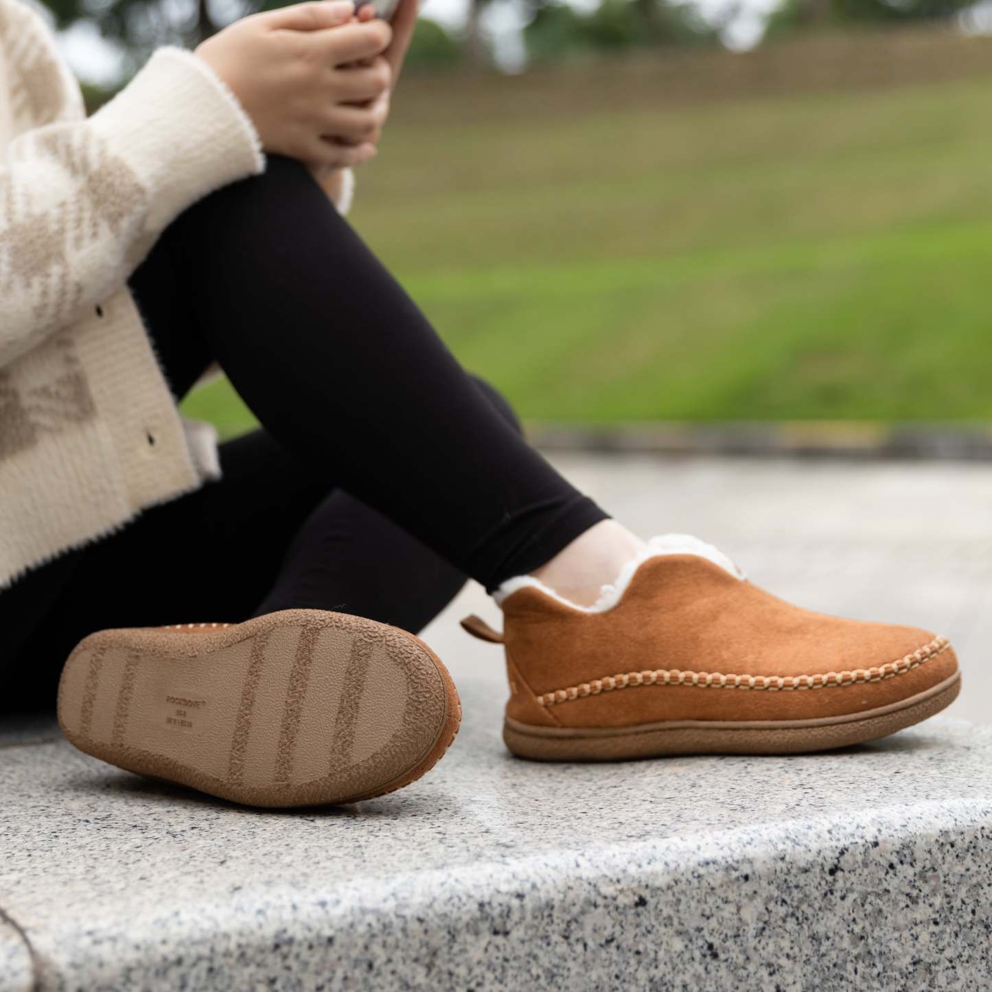 OrthoCozy - Barefoot slippers: Ultra-cozy and thermally insulated