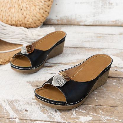 😍Last Day 60% OFF😍-Womens Comfy Leather Solid Flower Strap Wedge Sandals