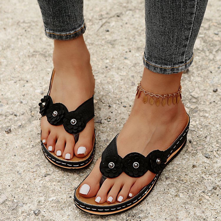 WOMEN'S LIGHTWEIGHT FLOWERS CLIP TOE SANDALS