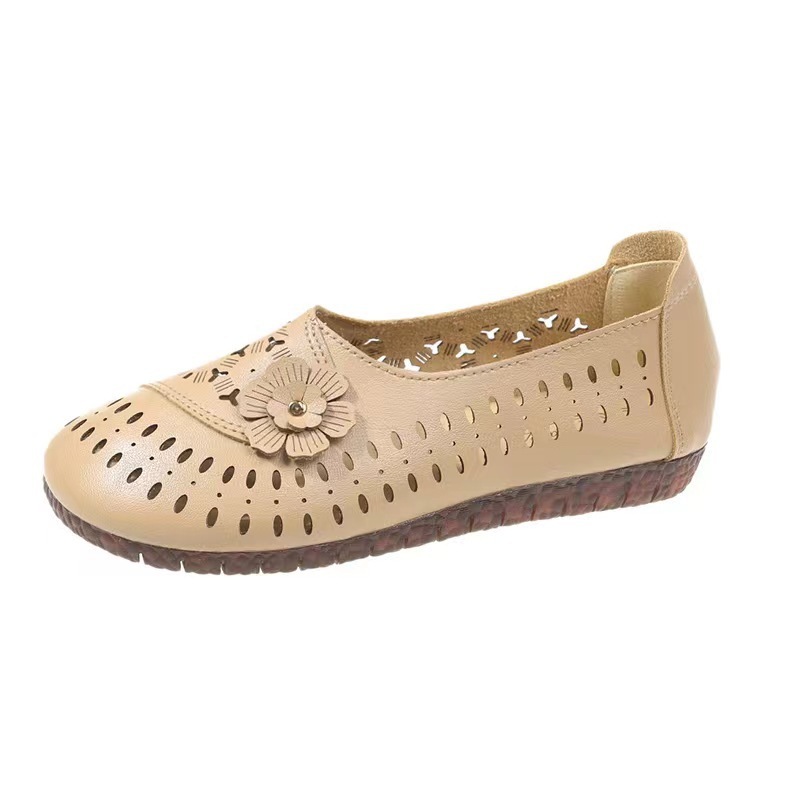 📢Last Day Promotion 60% OFF - Women's leather soft-soled non-slip shoes