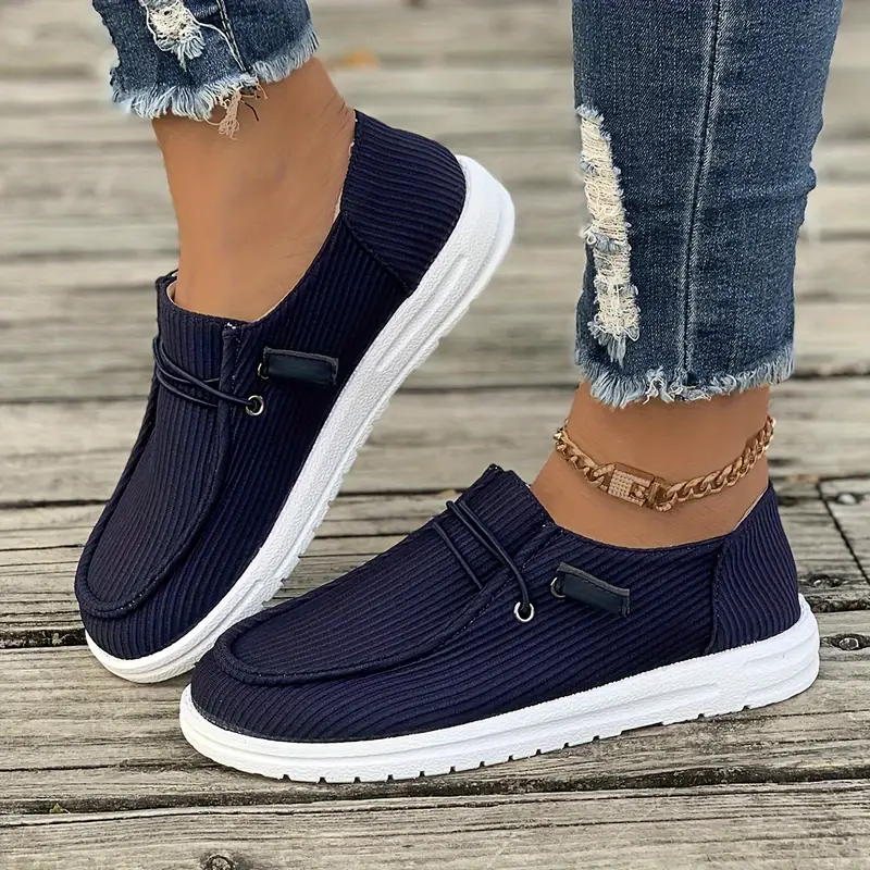  Women's Stylish Solid Color Skate-Inspired Slip-On Sneakers