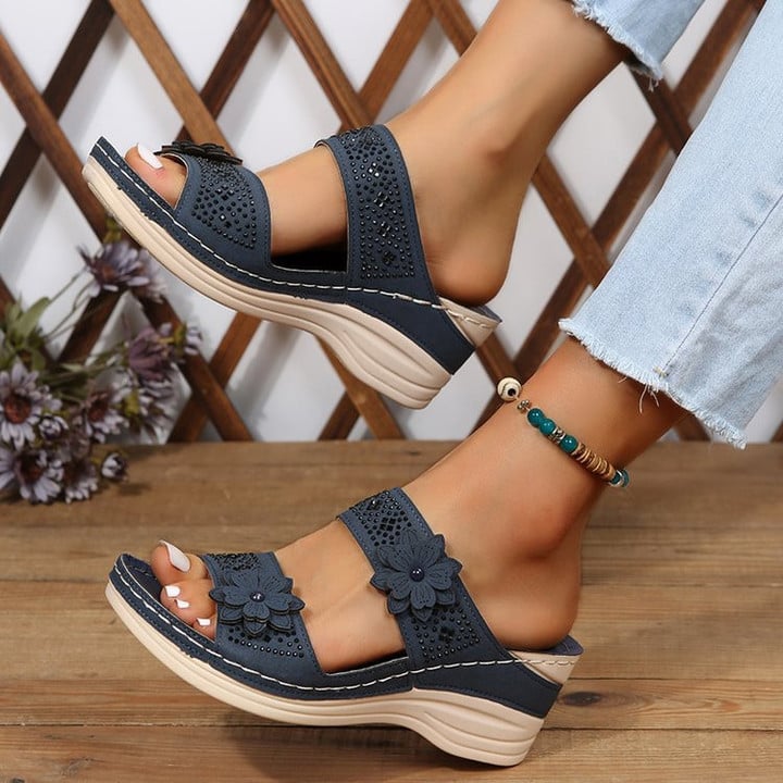 🔥Last Day Promotion 50% OFF - Floral Wedge Platform Orthopedic Sandals