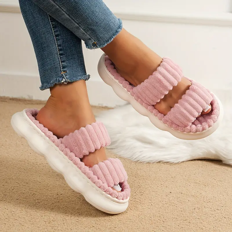  Women's Ultimate Comfort Plush Slippers