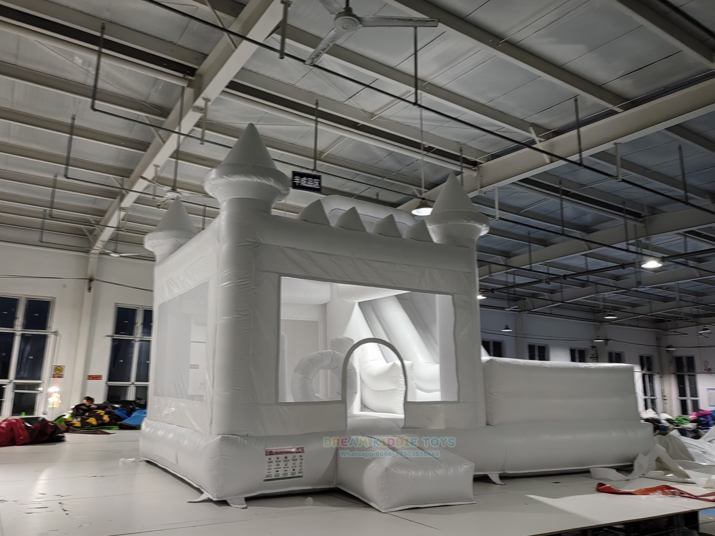 Outdoor Wedding White Bounce House with slide Giant Inflatable Castle Combo slide pool jumping house for Rental