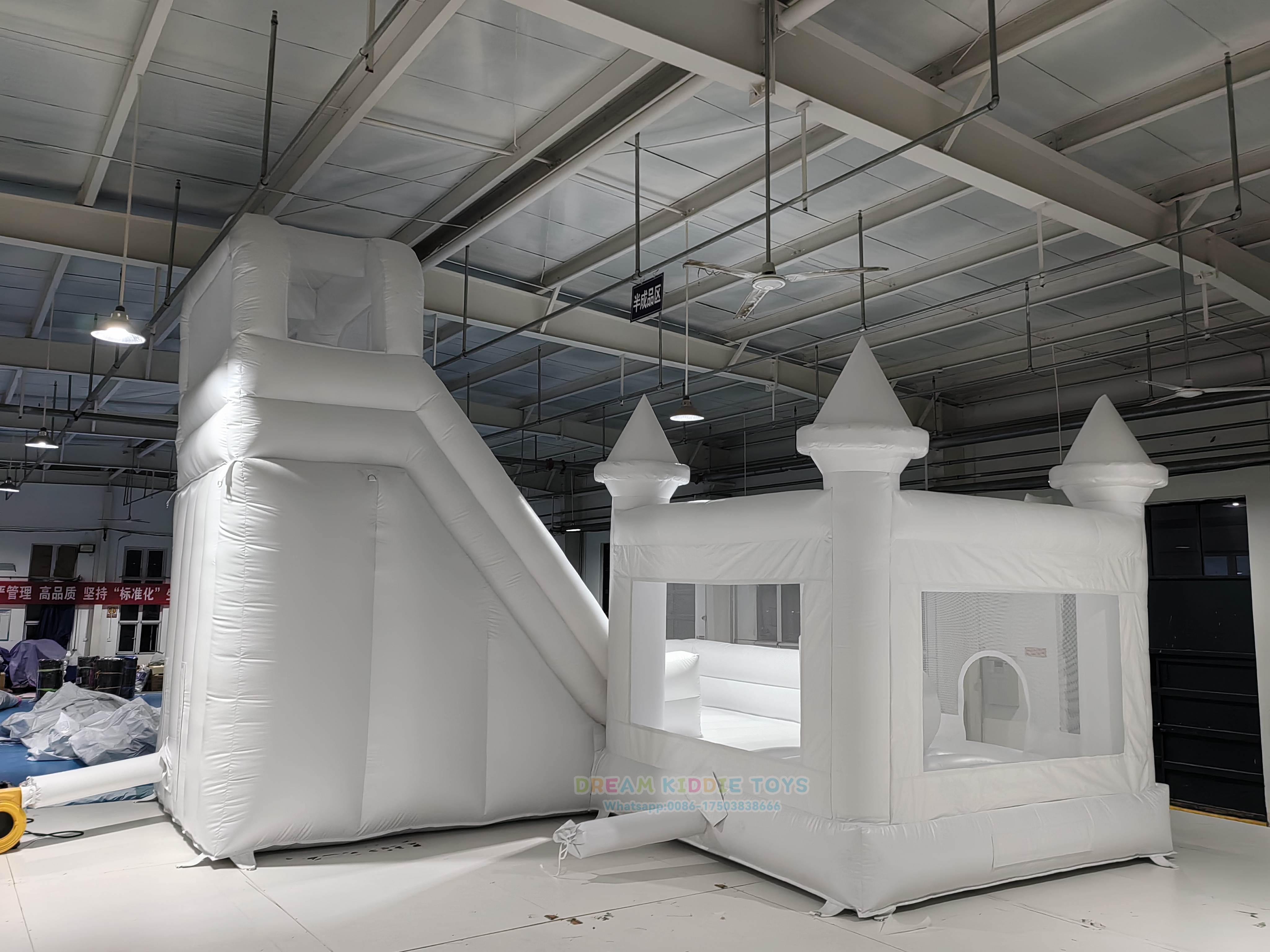 Outdoor Wedding White Bounce House with slide Giant Inflatable Castle Combo slide pool jumping house for Rental
