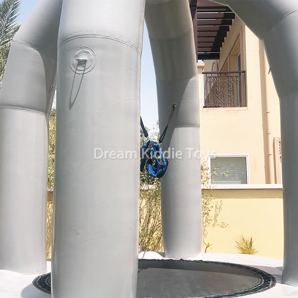 White Inflatable Bungee Jumping Bouncer Airtight Trampoline Inflatable Sports Game