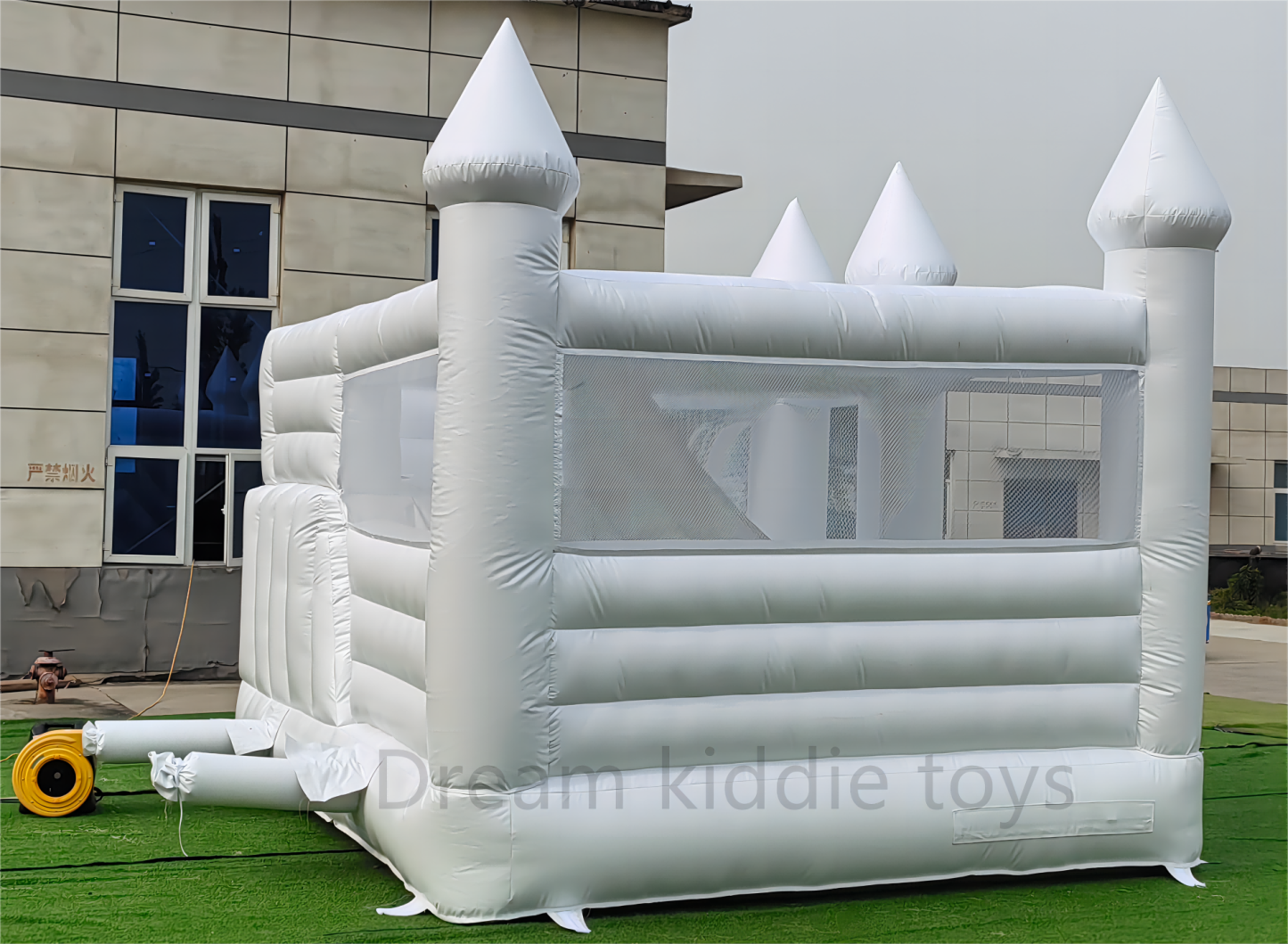 White Playground Bouncer Inflatable Castle Bouncy Slide Jump Bounce House For Kids And Adults
