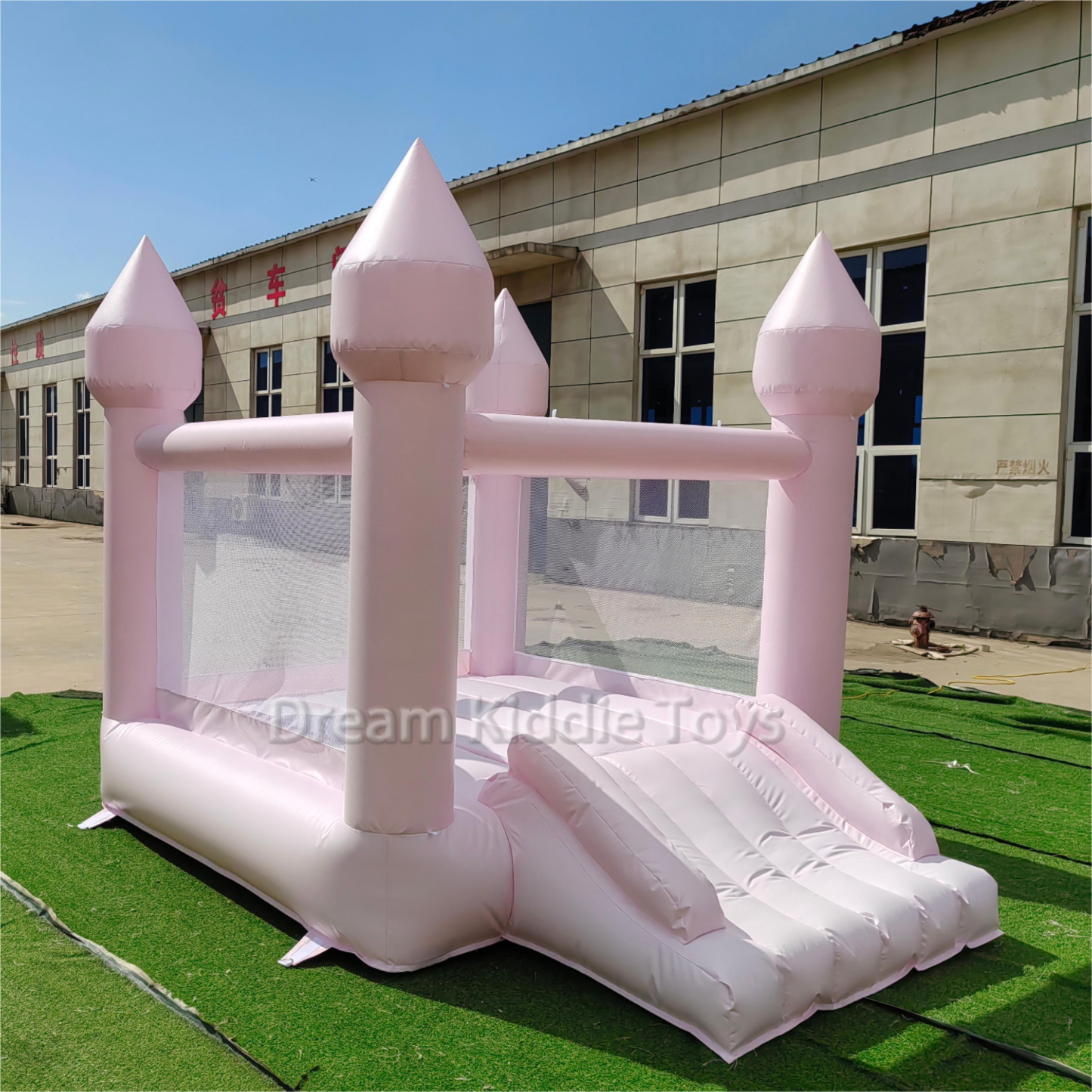 Mini Pink Inflatable Bounce House Inflatable Jumping Castle With Slide Inflatable Bouncer for Kids to Play