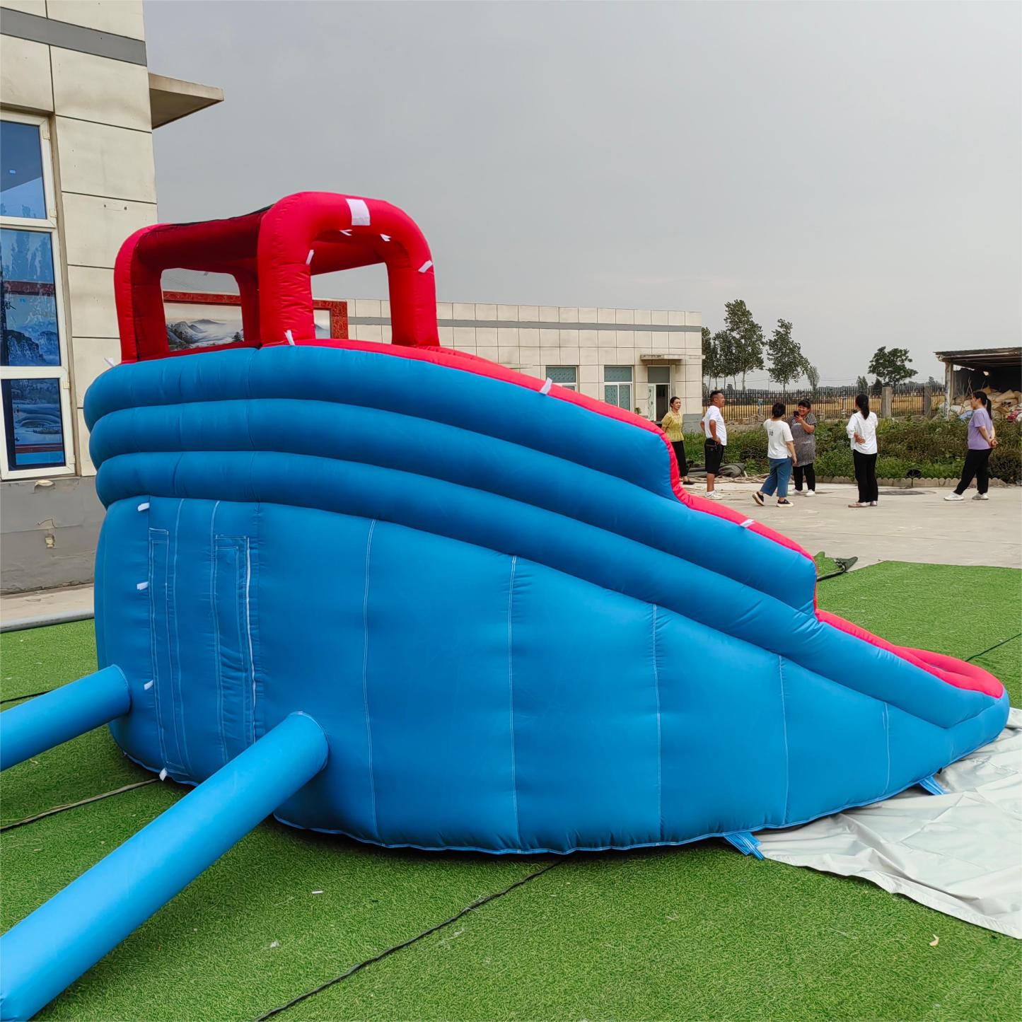 New design inflatable mini inflatable water slide for kids water park double slide for sale